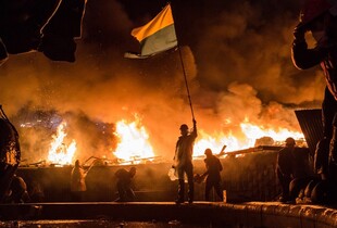 Помаранчевий, Податковий, Європейський: річниця трьох майданів України – як це було